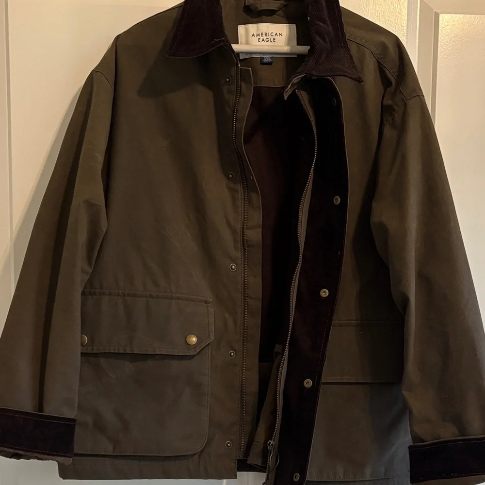 American Eagle Barn Jacket. New without tags - Picture 3 of 9